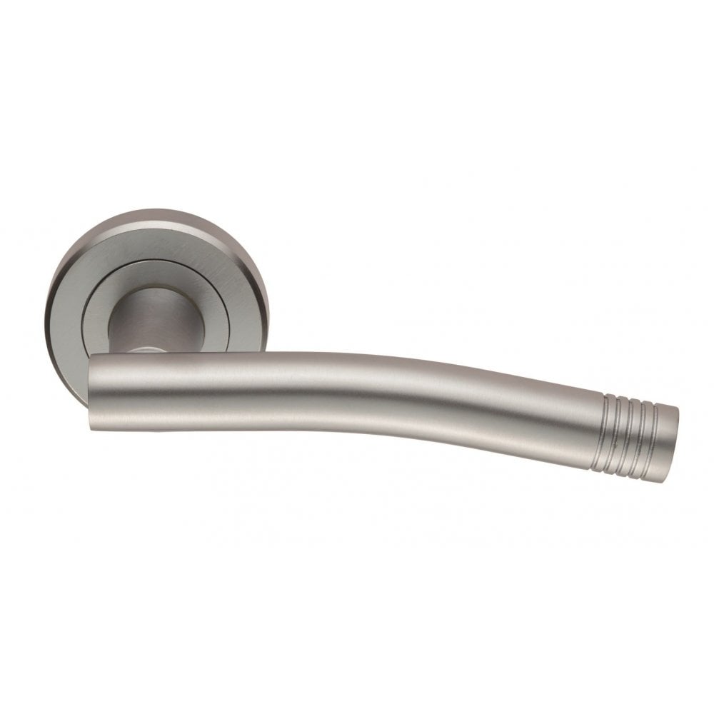 Carlisle Brass Satin Chrome Carolina Lever On Rose ZIN3115SC