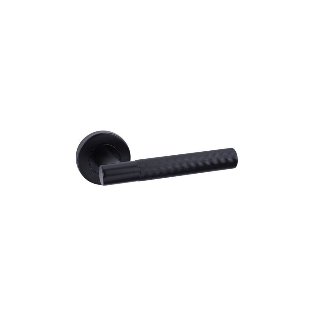 LPD Matt Black Straight Knurled Door Handle B0910MB