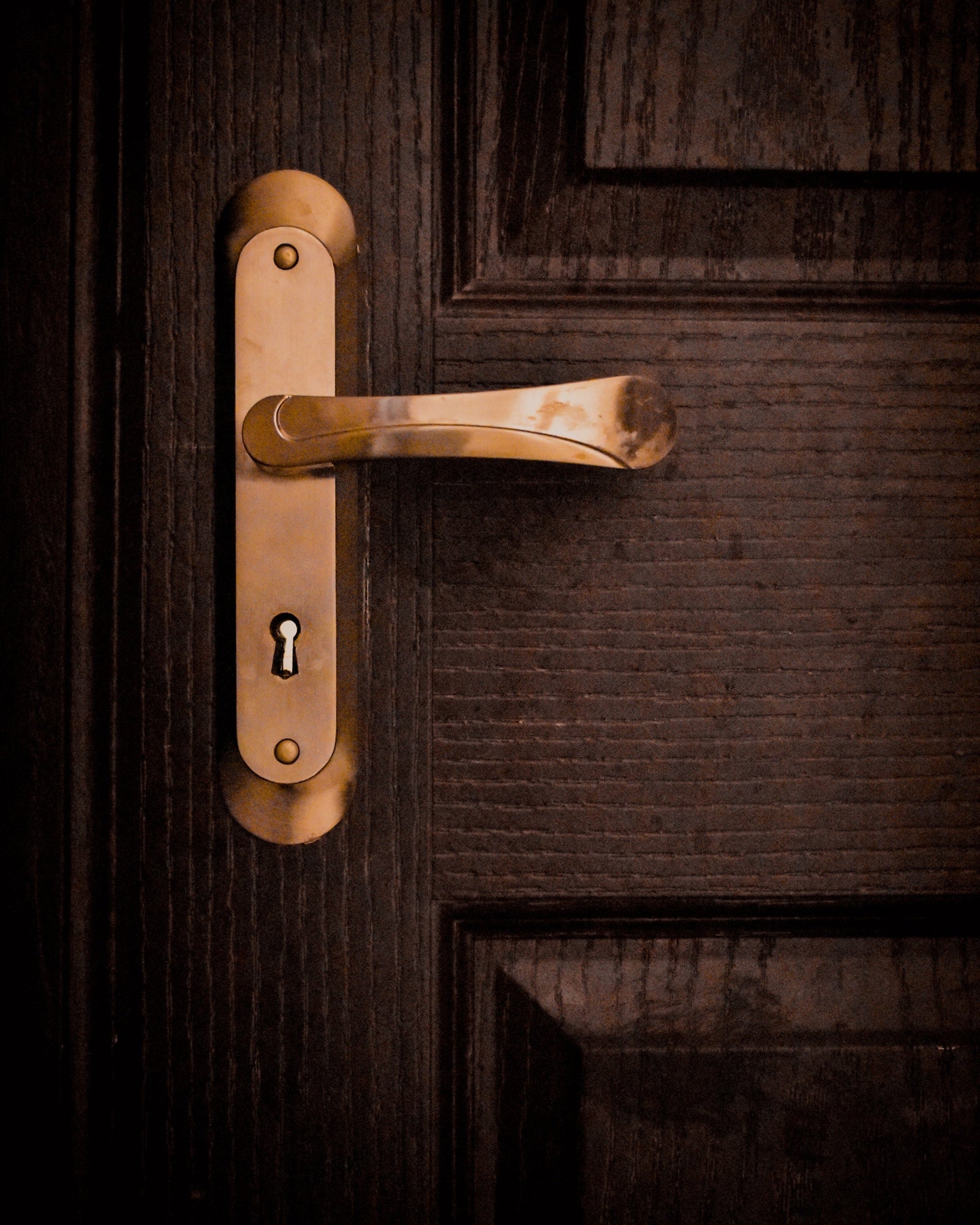 How to Fix a Loose Door Handle