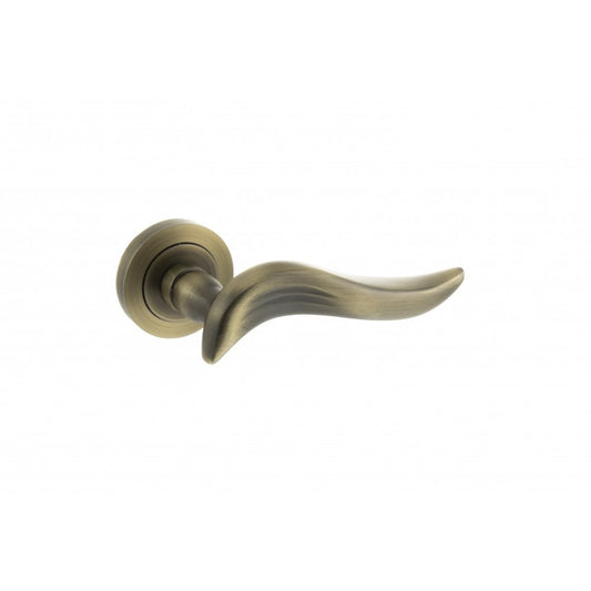 Atlantic UK Hardware Matt Antique Brass Old English Oxford Lever on Round Rose OE144MAB