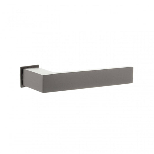 Atlantic UK Hardware Titanium Tupai Rapido RetaLine Rillo Lever Door Handle on Concealed Square Rose T2275CSTT
