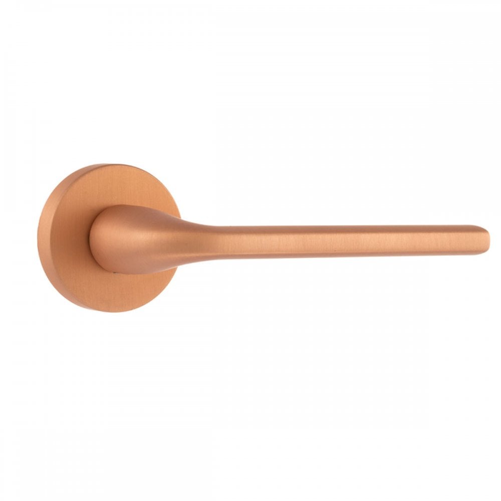 Atlantic UK Hardware Urban Satin Copper Forme Milly Designer Lever on Minimal Round Rose FMR133USC