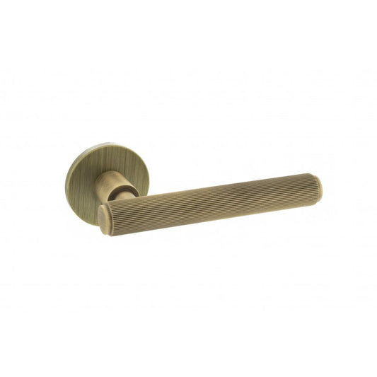 Atlantic UK Hardware Yester Bronze Stephenson Designer Lever on 5mm Slimline Round Rose MHSR250YB
