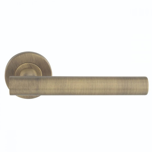 Carlisle Brass Antique Brass Philadelphia Lever on Sprung Push on Round Rose Handle CSL1194AB
