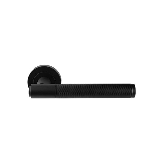 Carlisle Brass Matt Black Syntax Lever On round Rose SX5MB