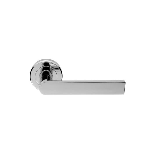 Carlisle Brass Polished Chrome Boxed Edge Lever on Round Rose SZM210CP