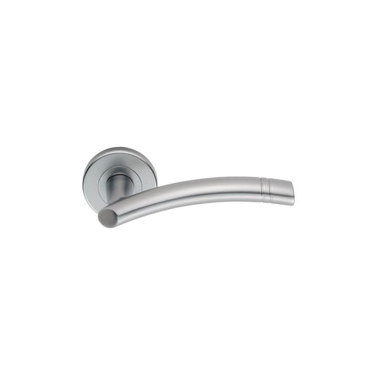 Carlisle Brass Satin Chrome Boxed Cuarenta Lever on Round Rose SZC340SC
