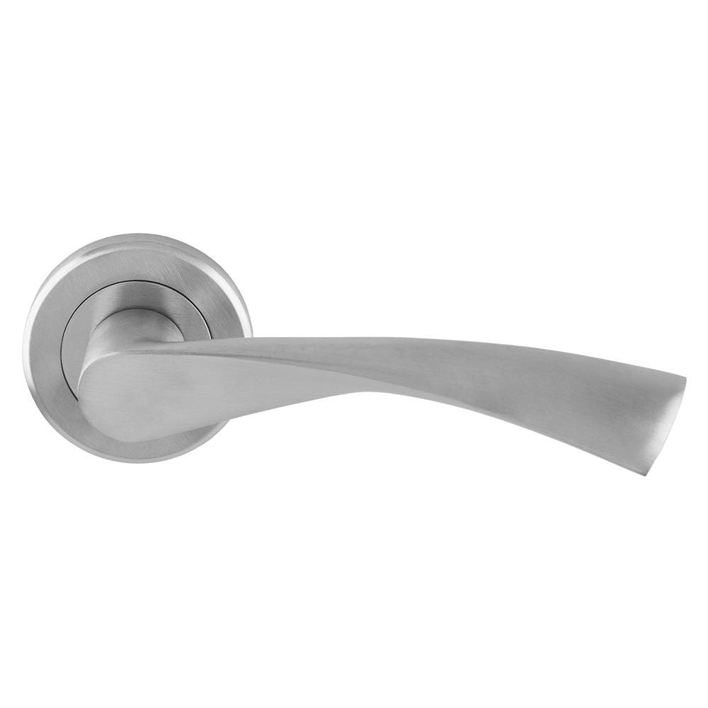 Carlisle Brass Satin Chrome Breeze Lever on Round Rose Boxed SZM025SC