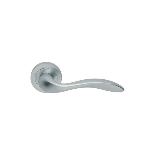 Carlisle Brass Satin Chrome Giava Lever on Round Rose GI5SC