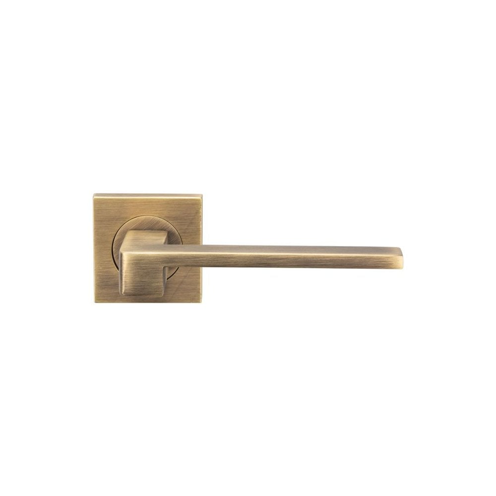 Carlisle Brass Serozzetta Equi Lever Antique Brass Handle On Square Rose SZM370AB