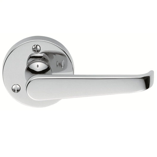 Carlisle Brass Victorian Lever on Round Rose Handle M32CP