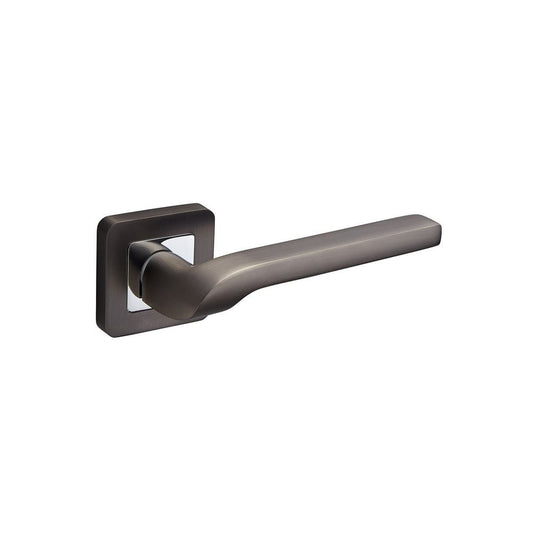 D2F ACCESSORIES Black Door Handles on Square Rose F3610DBL