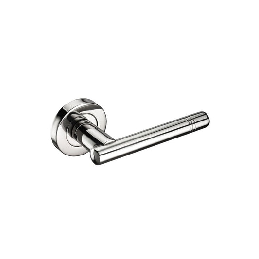 D2F ACCESSORIES Lever on a 2 piece covered sprung rose Handle B1510P