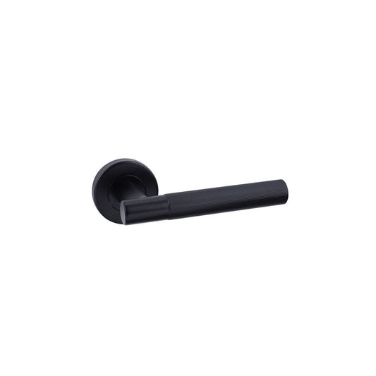 LPD Matt Black Straight Knurled Door Handle B0910MB
